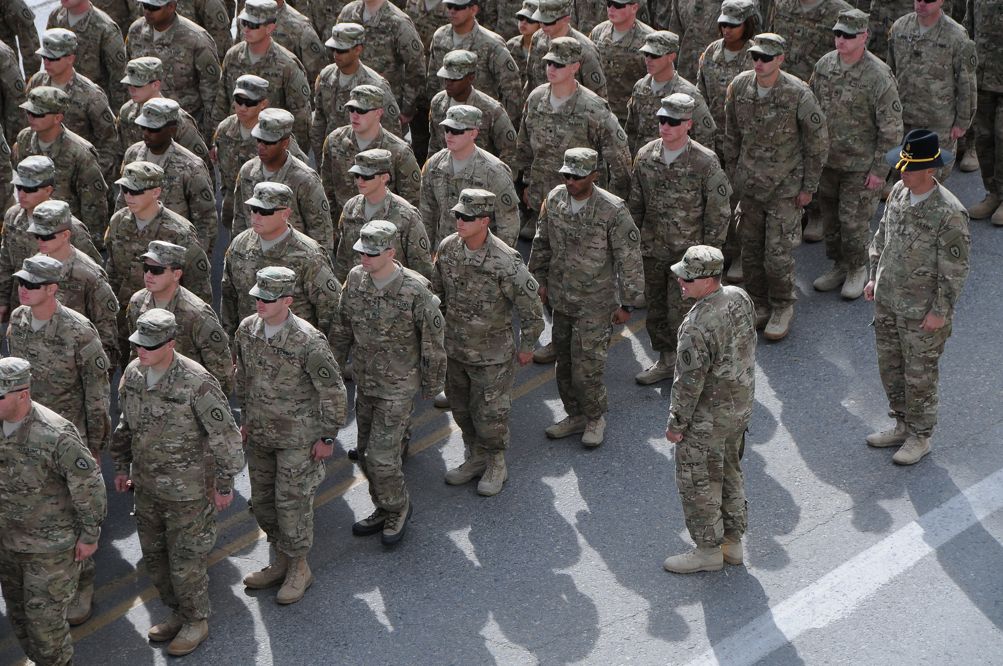 Why is Starbucks Hiring 10,000 Veterans?